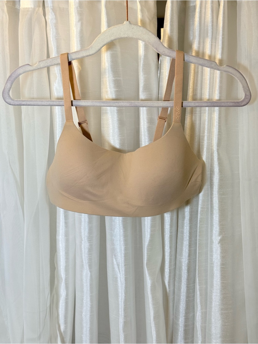 aerie Nude Seamless Light Support Bralette